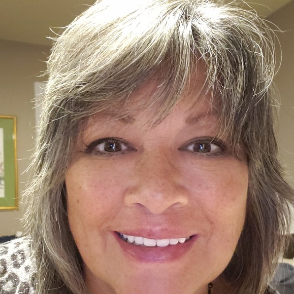 Meet your Posher, Kimberle - Picture 1 of 1